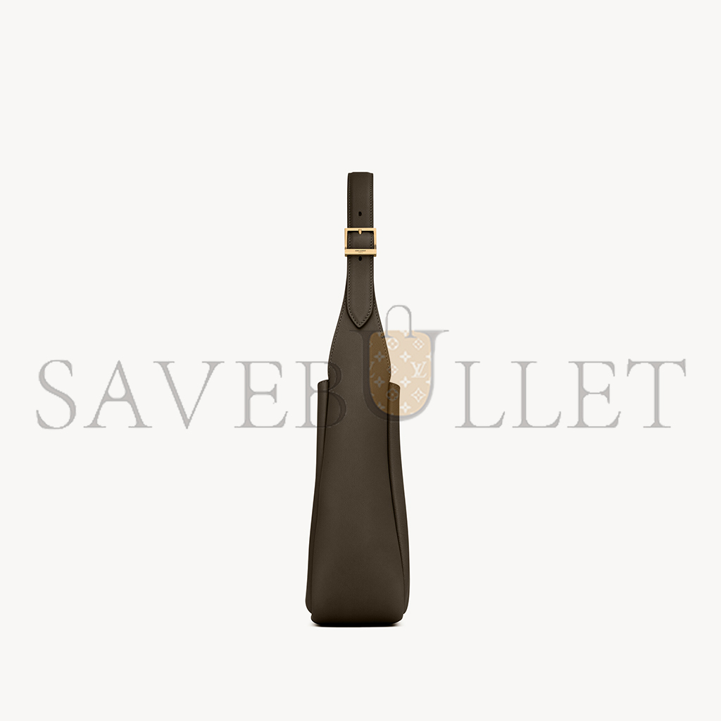 ysl le 5 À 7 S*pple small in grained leather 713938aaauq3212 (23*22*8cm)