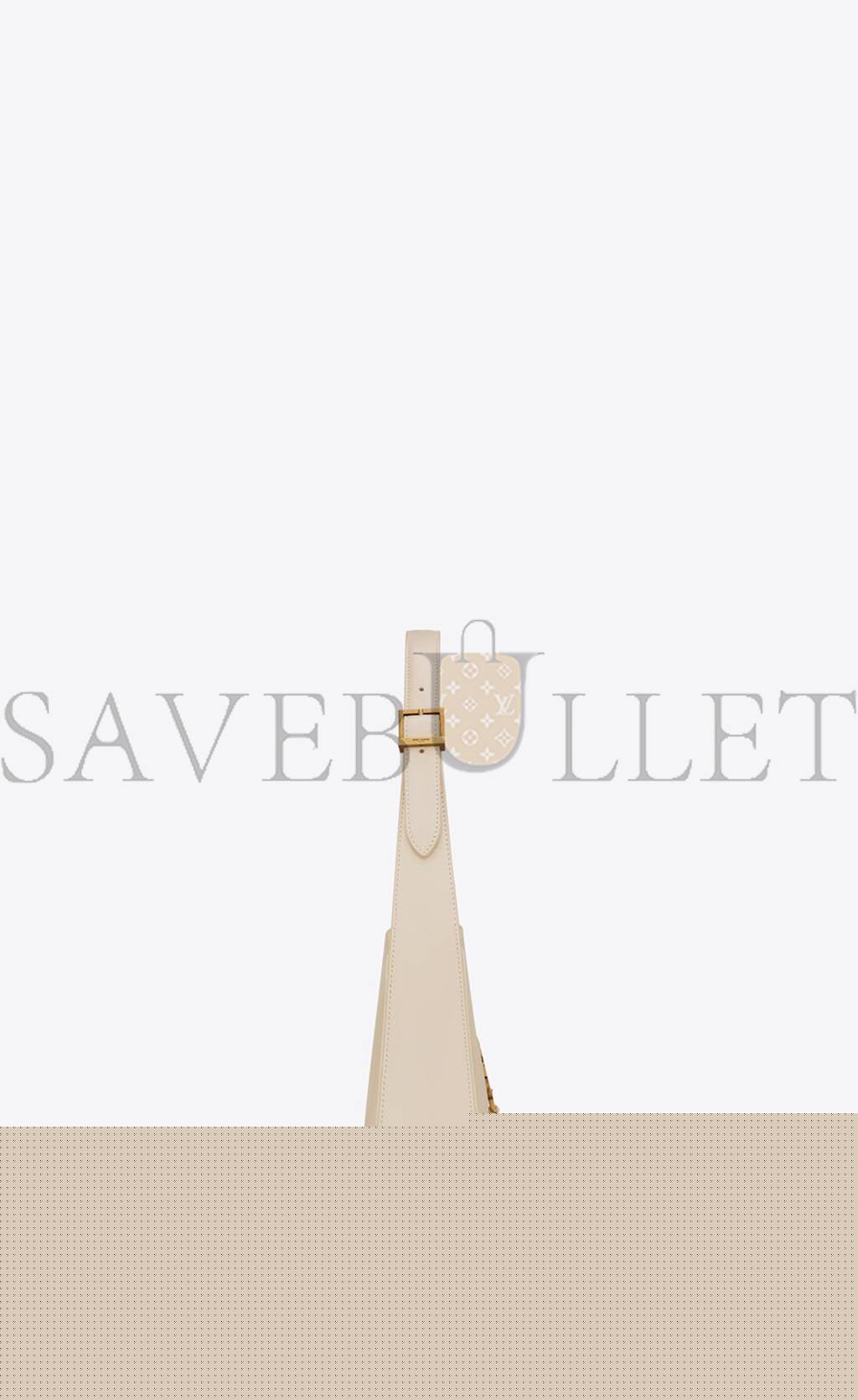 YSL LE 5 A 7 IN SMOOTH LEATHER 6572282R20W9207 (23*16*6.5cm)